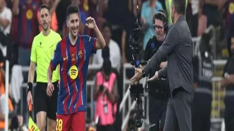 王上源半场精彩回顾：黄牌停赛，失误与滑倒同现